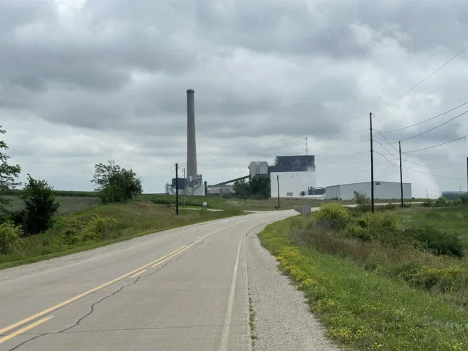 Environmental groups sue Iowa DNR over Ottumwa coal plant discharge permits